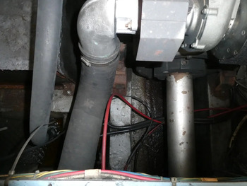 thumb_094805-yanmar-de28
