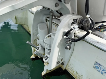 thumb_094804-yamaha-yfr-27