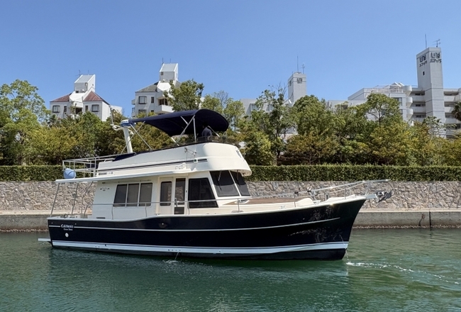 medium_094847-mainship-40-trawler