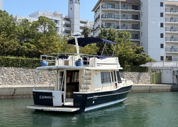 thumb_094847-mainship-40-trawler