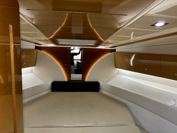 thumb_094868-yamaha-exult-36-sport-salon
