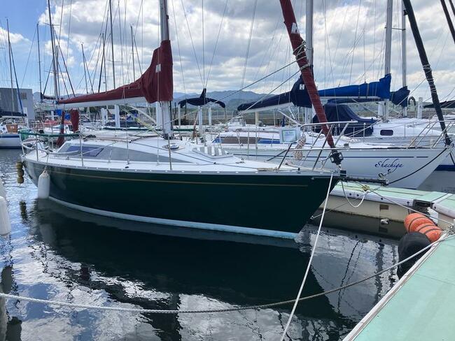 medium_094892-new-japan-yacht-vent-de-fete