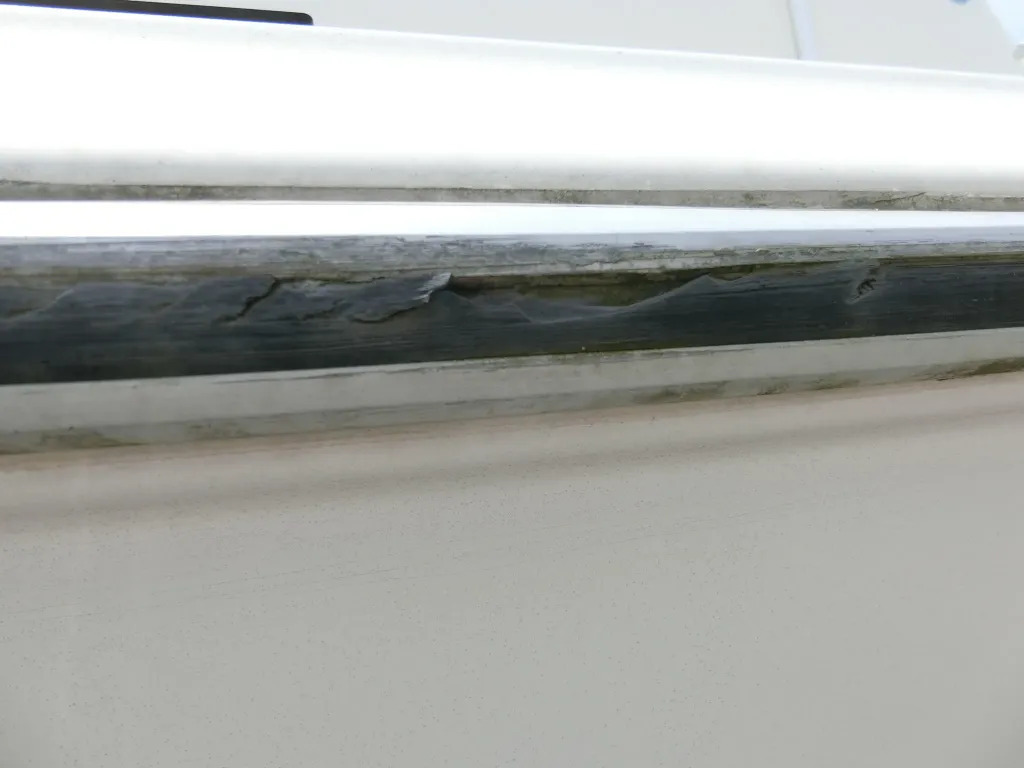 banner_094960-yamaha-uf-33