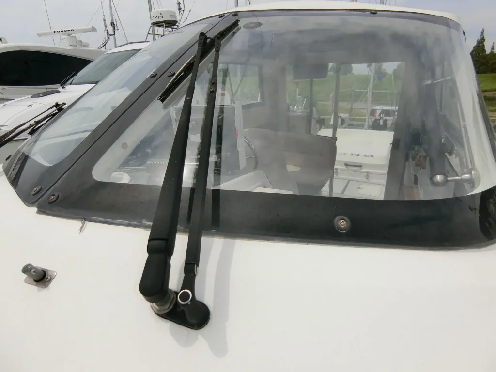 banner_094960-yamaha-uf-33