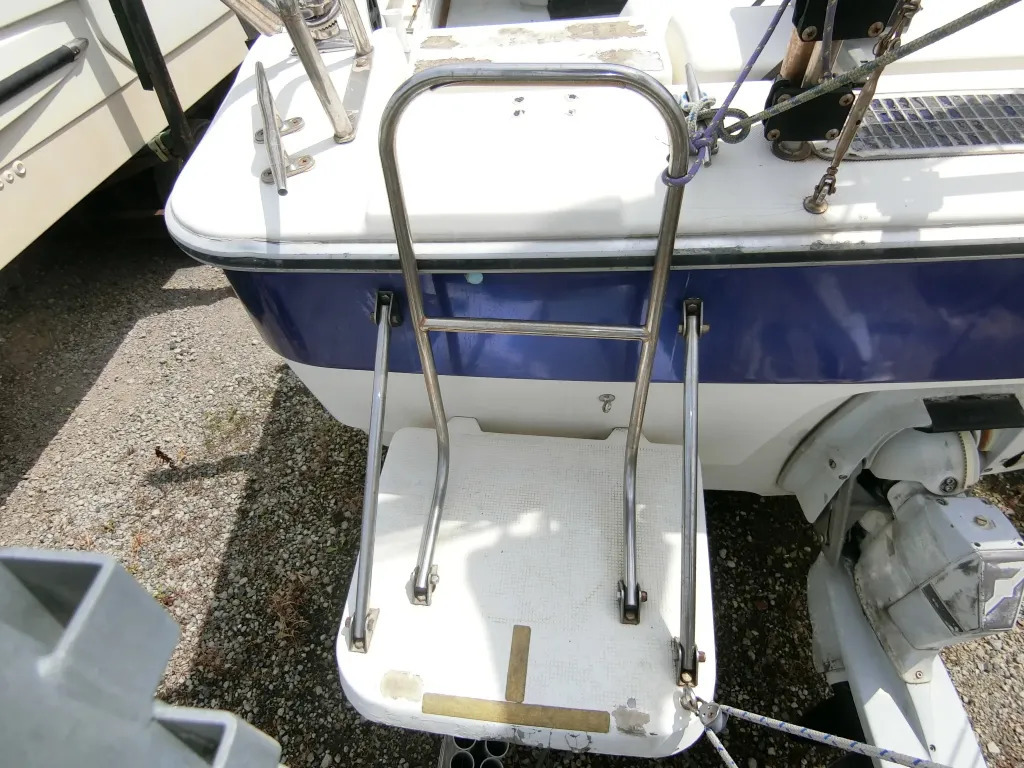 banner_094960-yamaha-uf-33