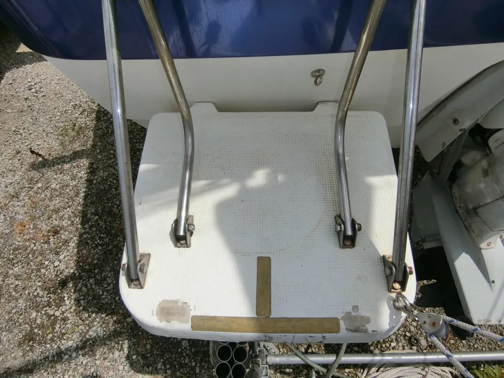 banner_094960-yamaha-uf-33