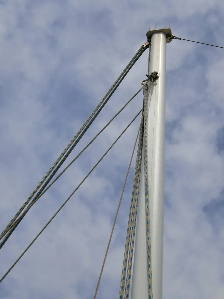 banner_094960-yamaha-uf-33