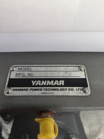 thumb_094959-toyota-ponam-28v