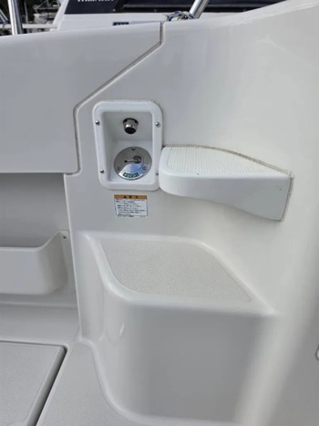 thumb_094959-toyota-ponam-28v