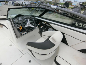 thumb_094989-yamaha-212x