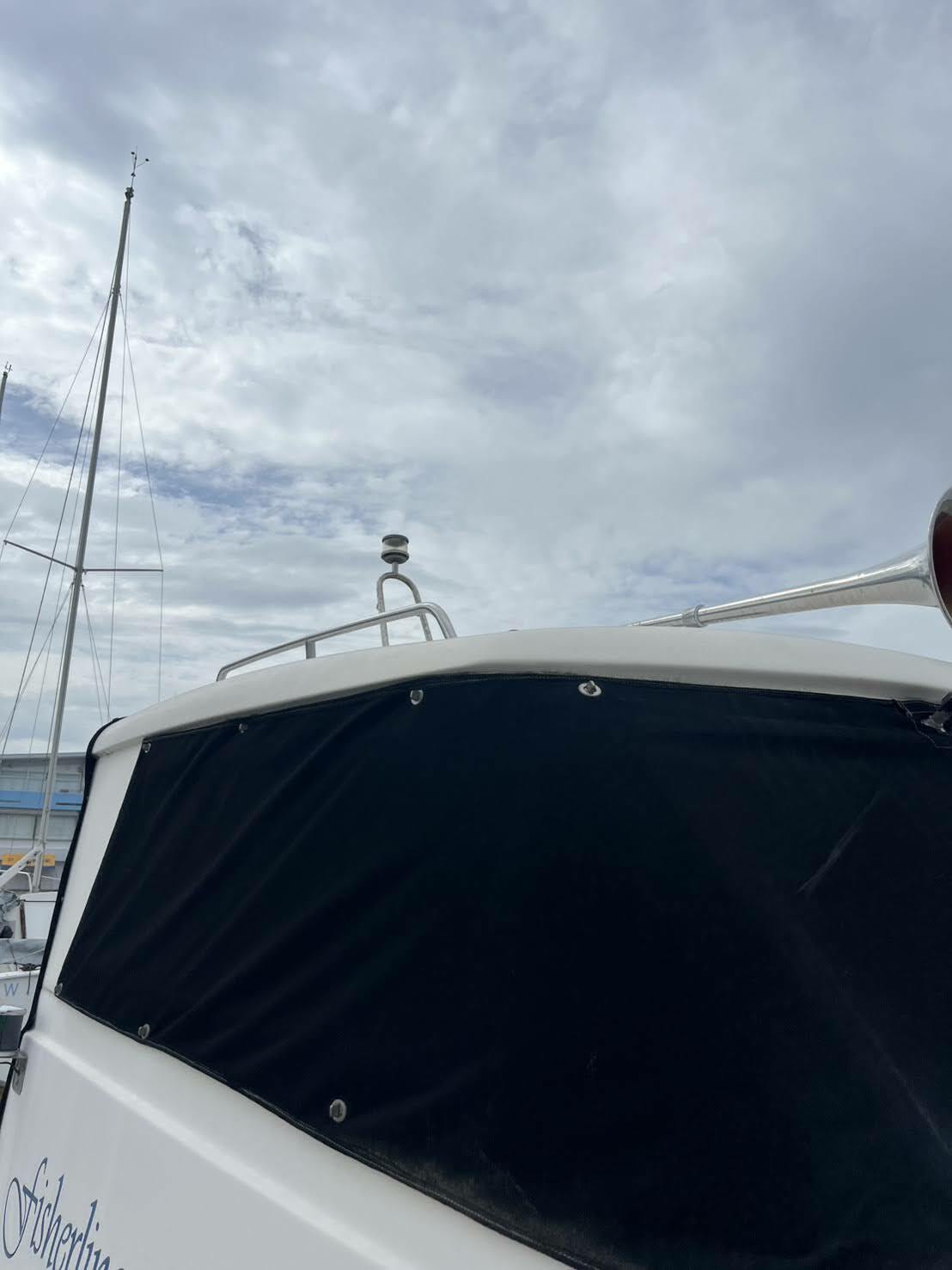 banner_095002-elan-22-fl-fisherline