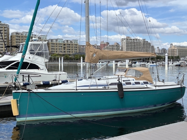 medium_095004-dehler-yachts-29
