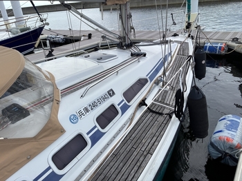 thumb_095004-dehler-yachts-29