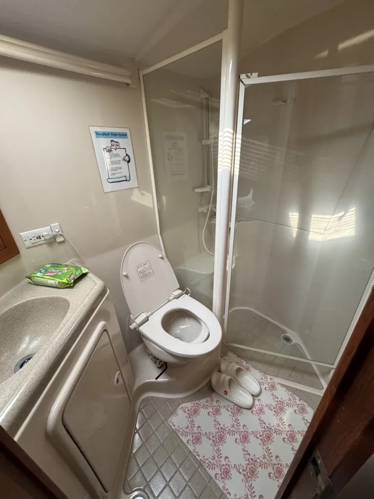 banner_095011-riviera-36