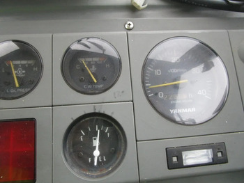 thumb_095031-yanmar-de29b