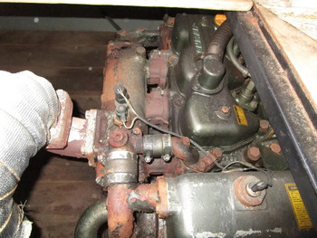 thumb_095030-yanmar-de34bf