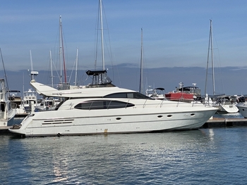 thumb_095045-azimut-yachts-58