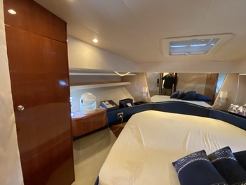 thumb_095045-azimut-yachts-58
