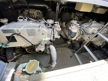 thumb_095045-azimut-yachts-58
