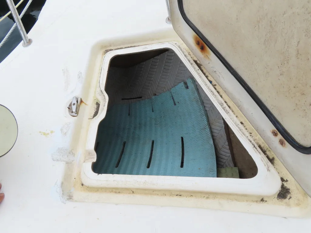 banner_095097-nissan-wing-fisher-23