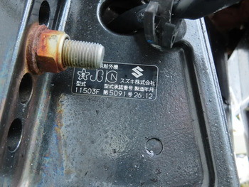thumb_095097-nissan-wing-fisher-23