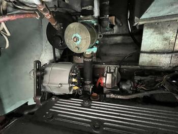 thumb_095102-yanmar-de31f