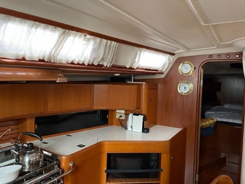 thumb_095110-x-yachts-x-482