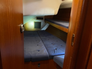 thumb_095110-x-yachts-x-482