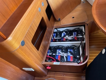 thumb_095110-x-yachts-x-482