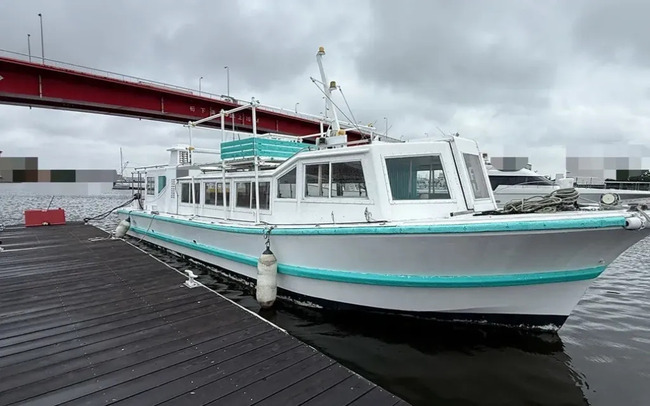 medium_095117-new-japan-marine-passenger-boat