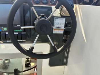 thumb_095122-nissan-sebrie-28