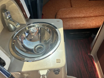 thumb_095122-nissan-sebrie-28