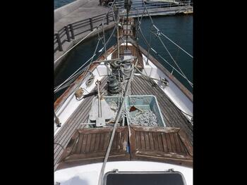 thumb_095123-vagabond-bluewater-yacht-bldrs-inc-42