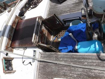 thumb_095123-vagabond-bluewater-yacht-bldrs-inc-42