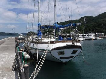 thumb_095123-vagabond-bluewater-yacht-bldrs-inc-42