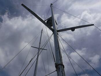 thumb_095123-vagabond-bluewater-yacht-bldrs-inc-42