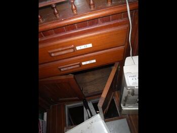 thumb_095123-vagabond-bluewater-yacht-bldrs-inc-42