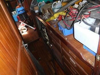 thumb_095123-vagabond-bluewater-yacht-bldrs-inc-42
