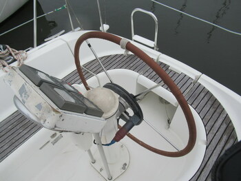 thumb_095133-jeanneau-sun-odyssey-32-2