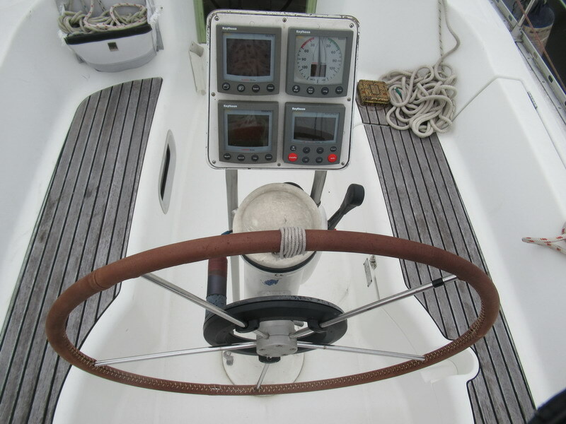 banner_095133-jeanneau-sun-odyssey-32-2