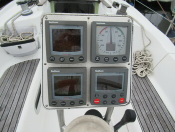 thumb_095133-jeanneau-sun-odyssey-32-2