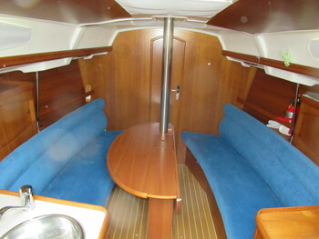 thumb_095133-jeanneau-sun-odyssey-32-2