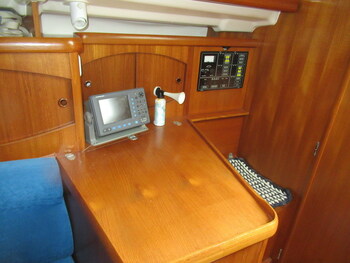 thumb_095133-jeanneau-sun-odyssey-32-2