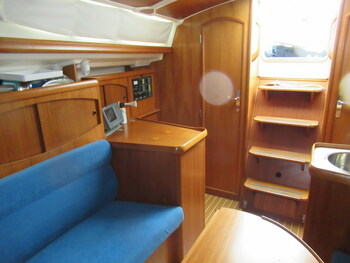 thumb_095133-jeanneau-sun-odyssey-32-2