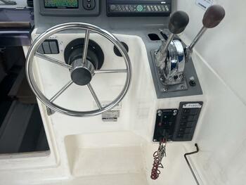 thumb_095147-yamaha-uf-25
