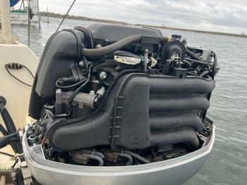 thumb_095147-yamaha-uf-25