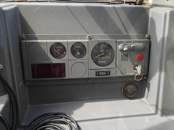 thumb_095156-yanmar-de31f