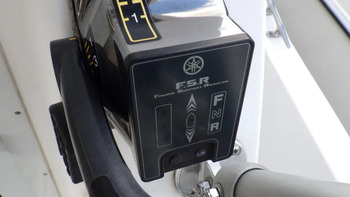 thumb_095316-yamaha-yfr-27-fsr