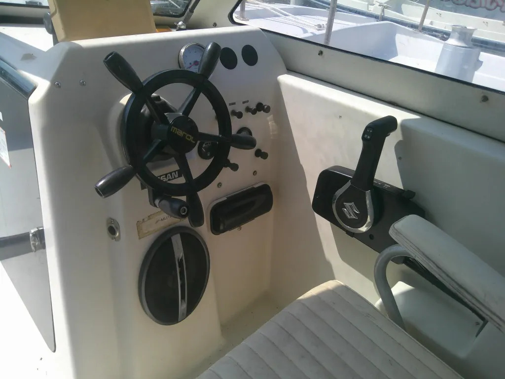 banner_095391-nissan-suncat-7-7-sc770tcr