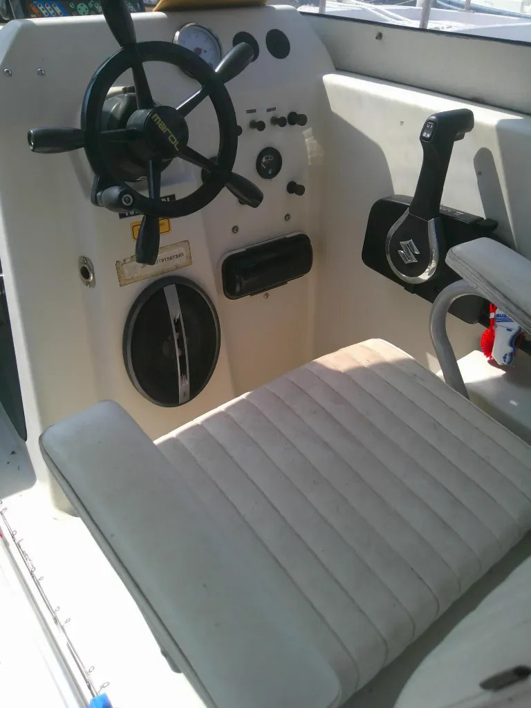 banner_095391-nissan-suncat-7-7-sc770tcr